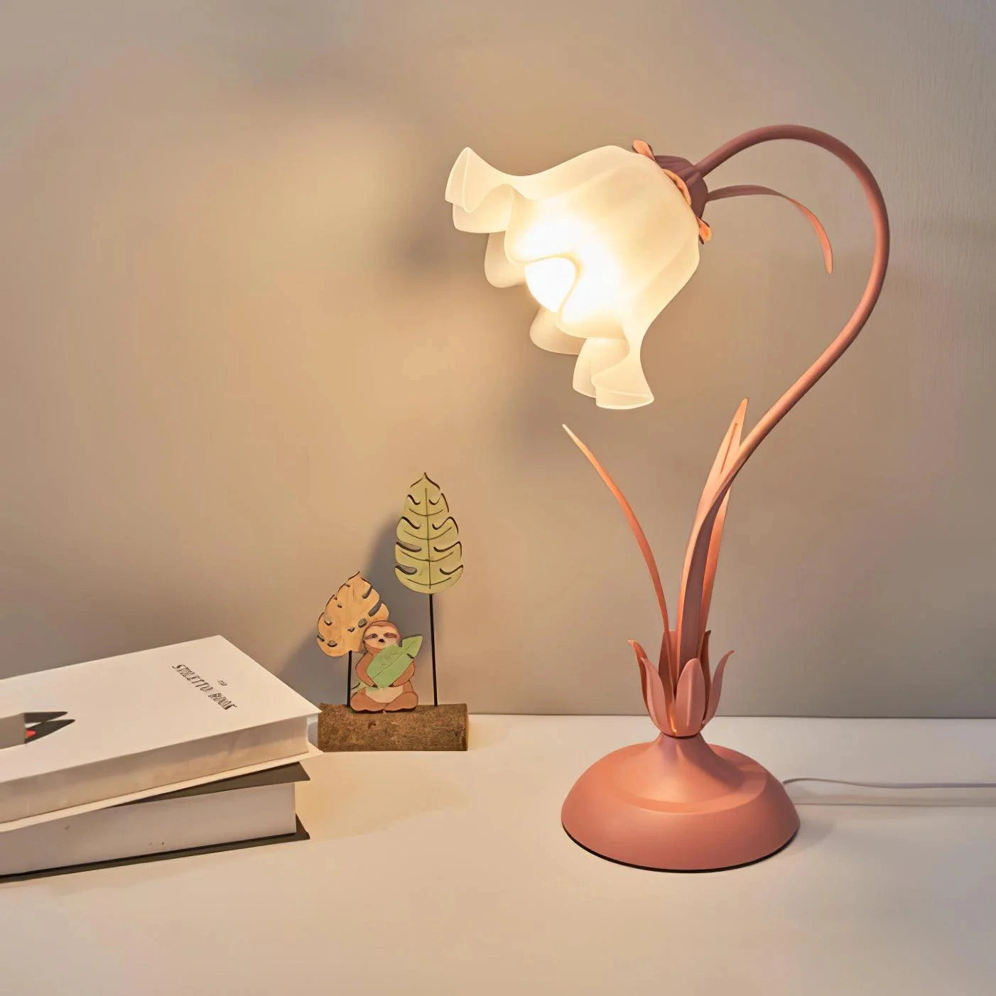 Lily of the Valley Table Lamp