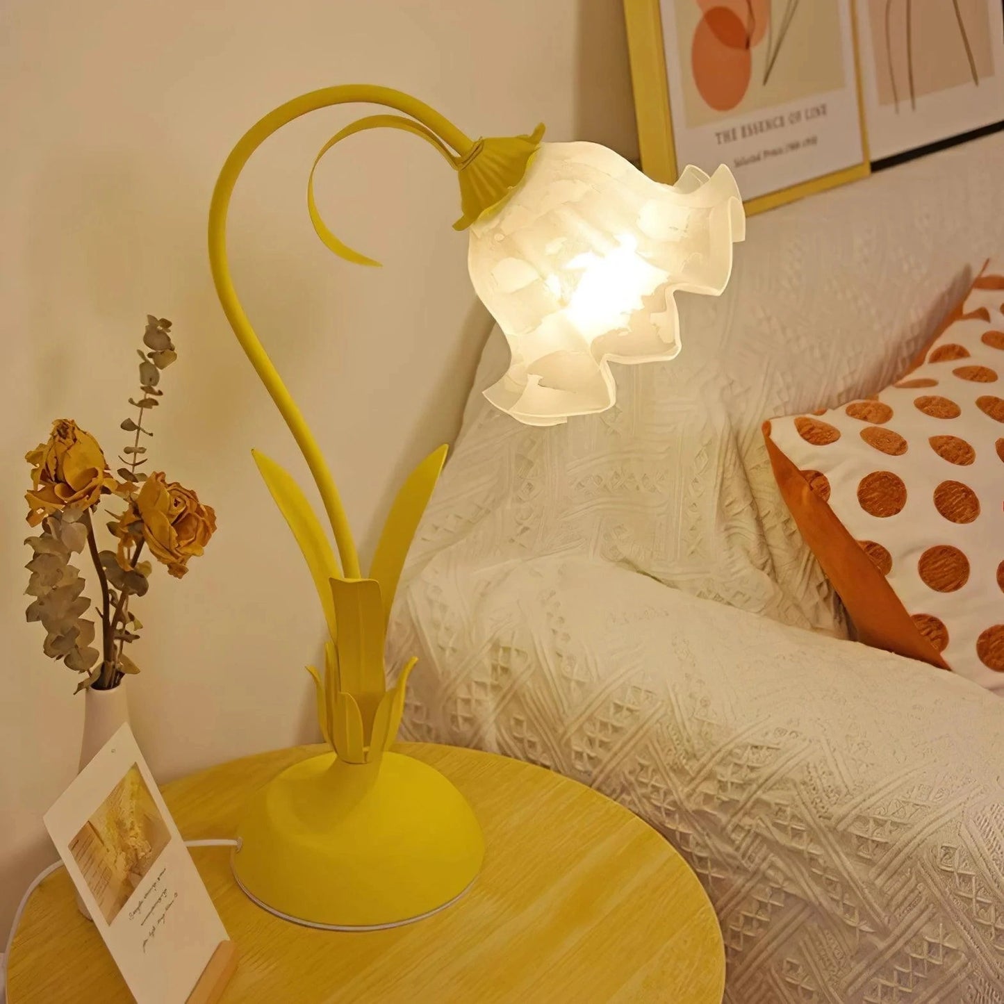 Lily of the Valley Table Lamp